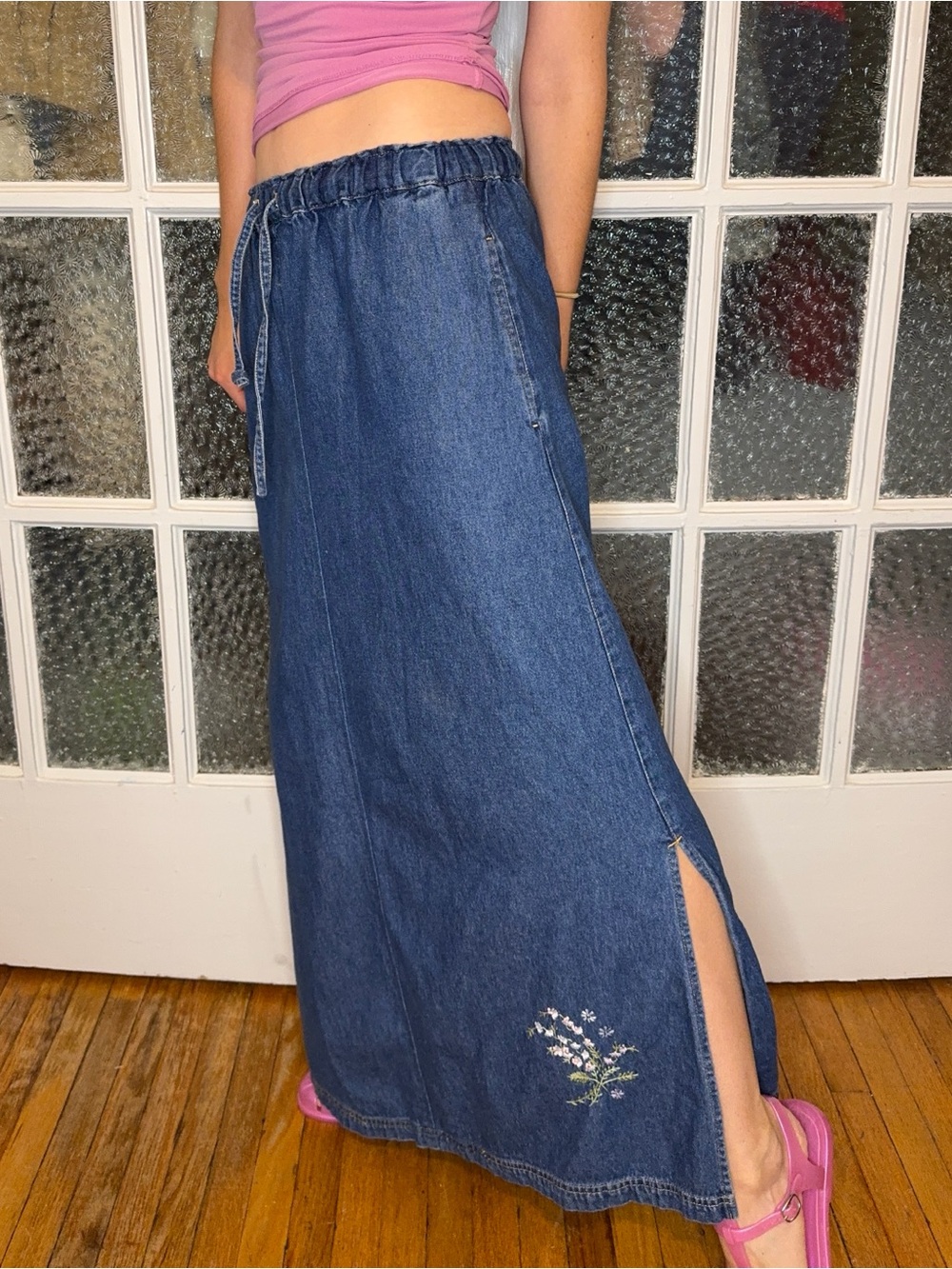 Denim Maxi Skirt with floral embroidery